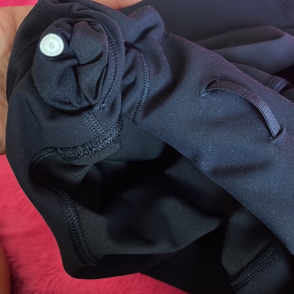 Lululemon leggings - Picture 5 of 7